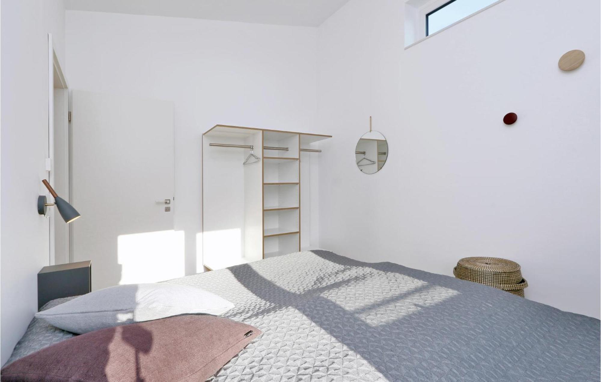 Cozy Home In Lembruch-Duemmer See With Sauna المظهر الخارجي الصورة